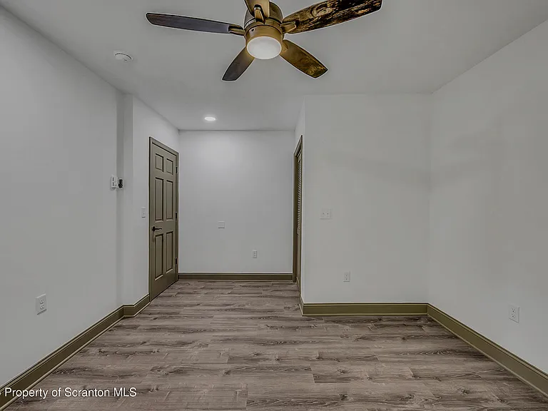1262 Lake Rd — Photo 26