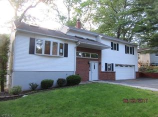 14 Alfred Way, Hopatcong, NJ 07843