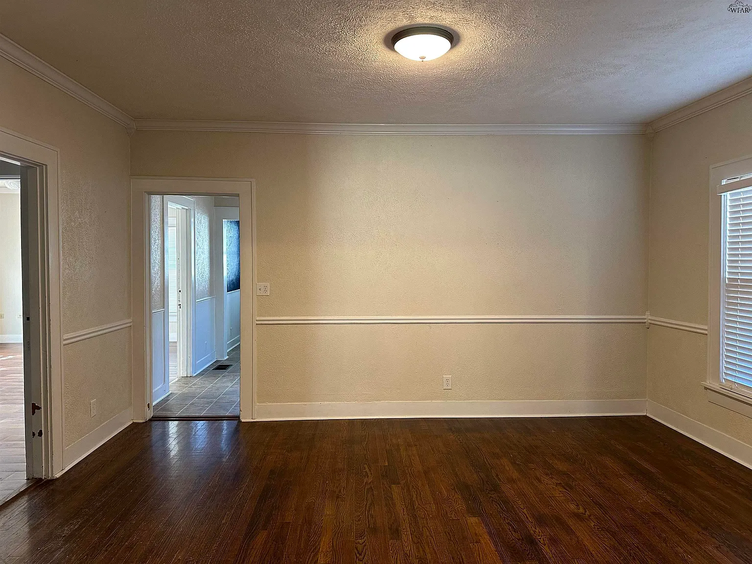 2 bed, 1.0 bath, 1312 sqft, $1,425 — Photo 4