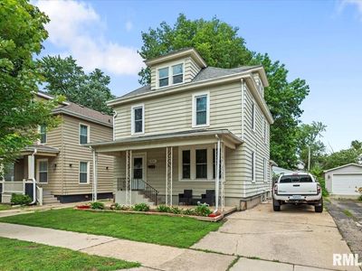 826 S Douglas Ave, Springfield, IL, 62704