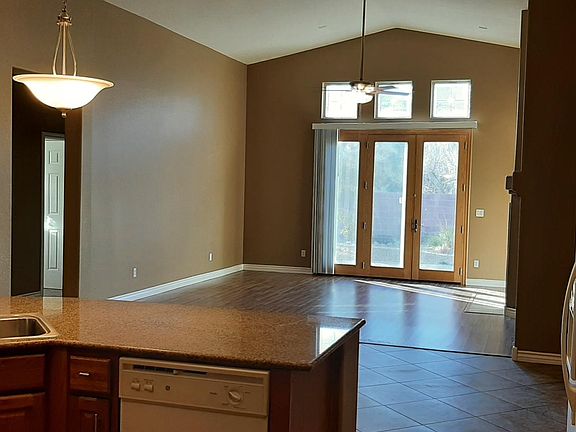 4th image of 951 Tropic Wind Ave