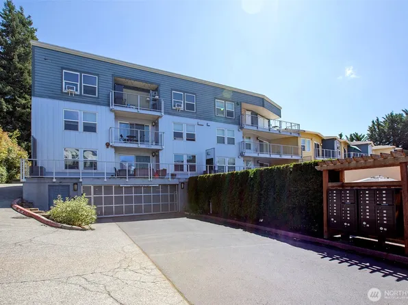 11920 98th Avenue NE #205, Kirkland, WA 98034