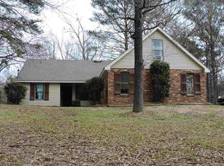 208 Trudy Ln, Florence, MS 39073