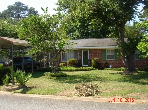 402 Willow Ave, Warner Robins, GA 31093