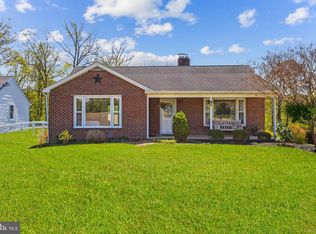 913 Chromine Rd, Reisterstown, MD 21136