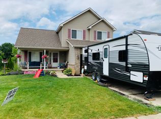 10089 Creekside Rd, Goodrich, MI 48438