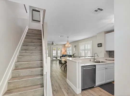 514 Porter Ln — Photo 20