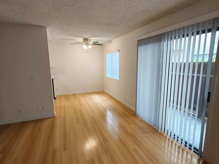 3736 Jasmine Ave — Photo 7