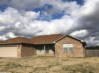 715 Mulberry Dr, Clarksville, AR 72830