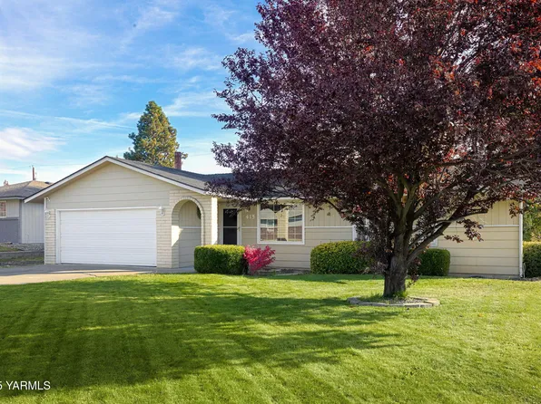 415 S 81st Ave, Yakima, WA 98908