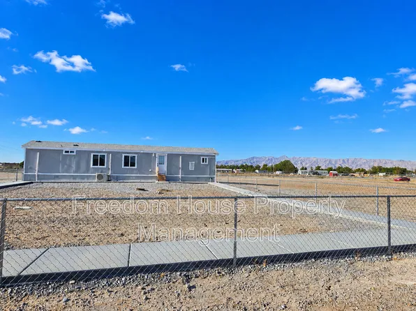 1410 E Manse Rd, Pahrump, NV 89048