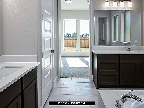 5th image of 21131 Secret Garden Ln