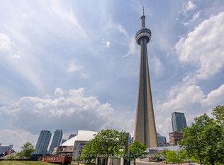 51 Lower Simcoe St #1812, Toronto, ON M5J 3A2