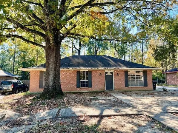 13338 E Shamrock Ave, Baton Rouge, LA 70814