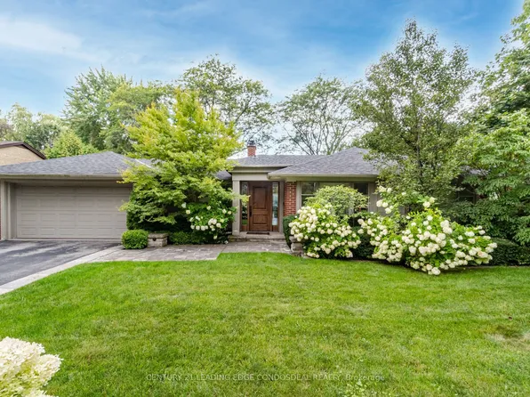96 Laurentide Dr, Toronto, ON M3A 3E5