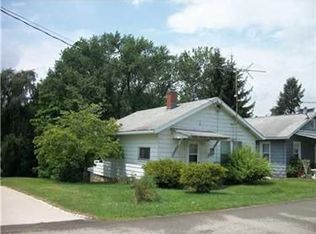 315 N Market St, Carmichaels, PA 15320