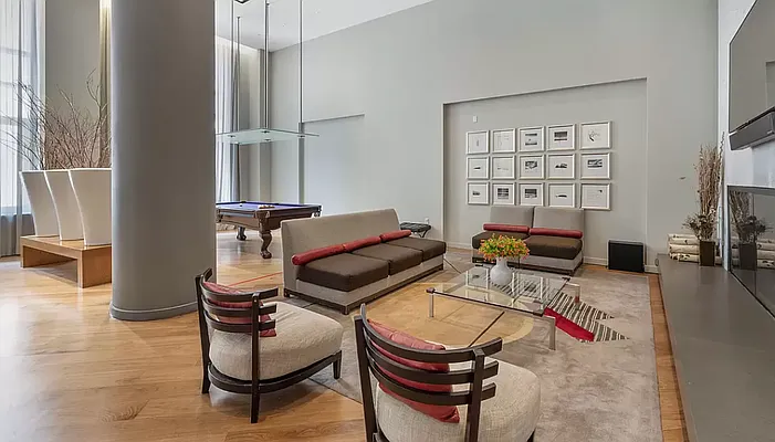 Rented by Living New York | media 52