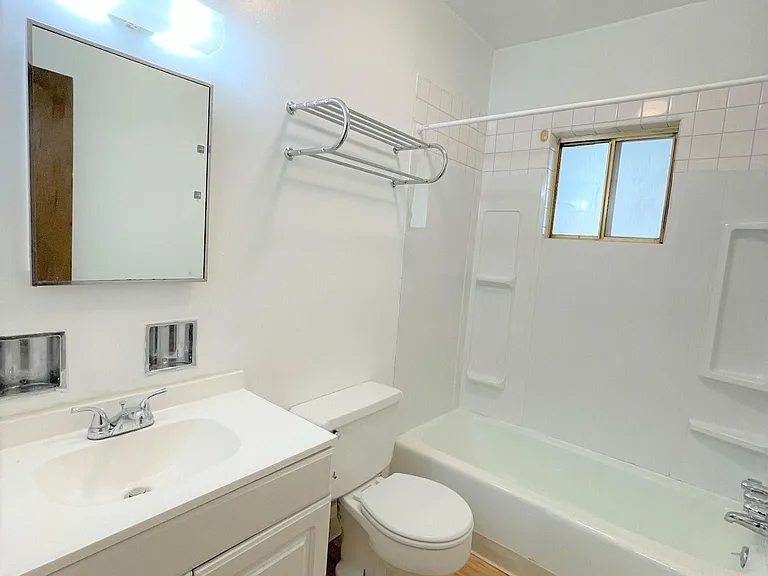 6350 Forward Ave #16 — Photo 26
