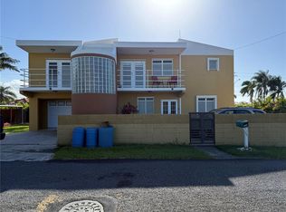 820 Calle Jardin, Hatillo, PR 00659