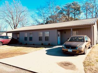 1700 Jago Rd, Hopkinsville, KY 42240