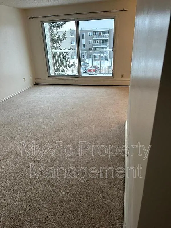 2 bed, 2.0 bath, $1,300 — Photo 3