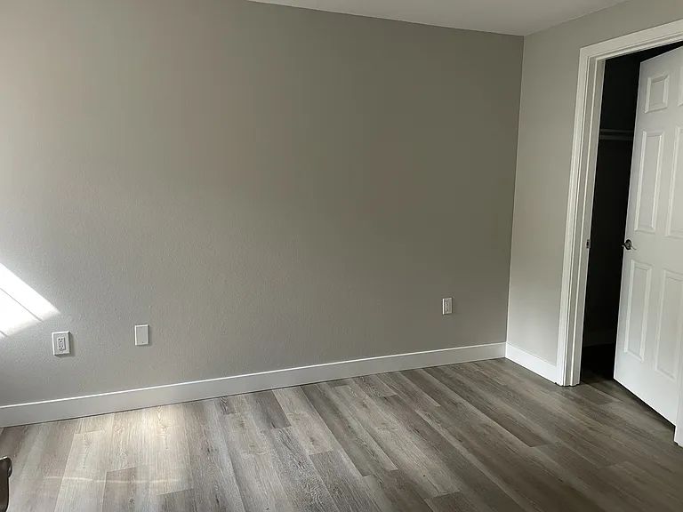 Redmond Park Apts — Photo 103