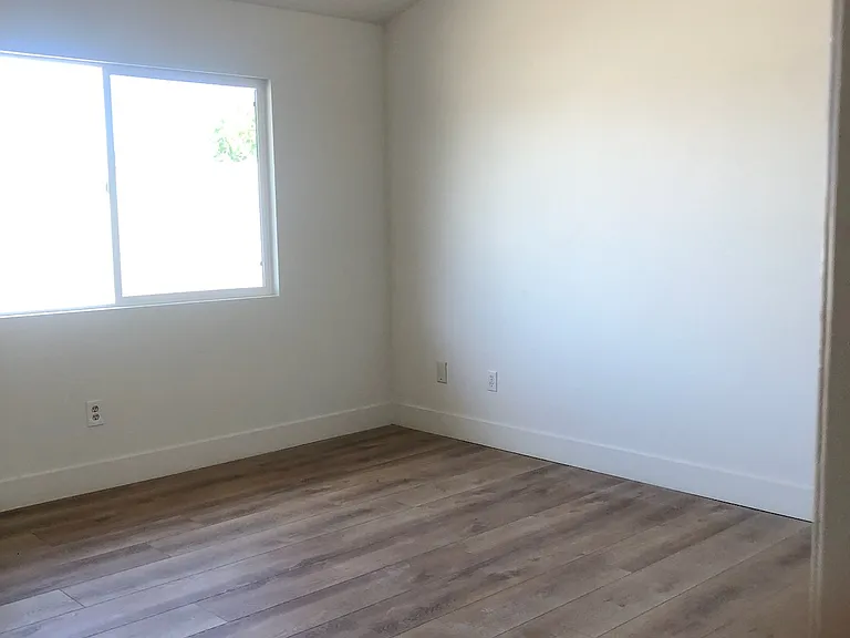 710 Aussie Ave — Photo 7