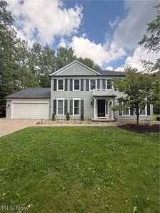 8884 Lake In The Woods Trl, Chagrin Falls, OH, 44023