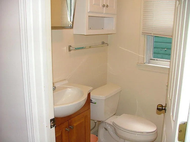 742 Meigs St #2 — Photo 5