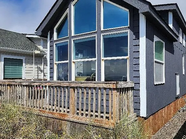 17600 Ocean Blvd Unit B5, Rockaway Beach, OR 97136
