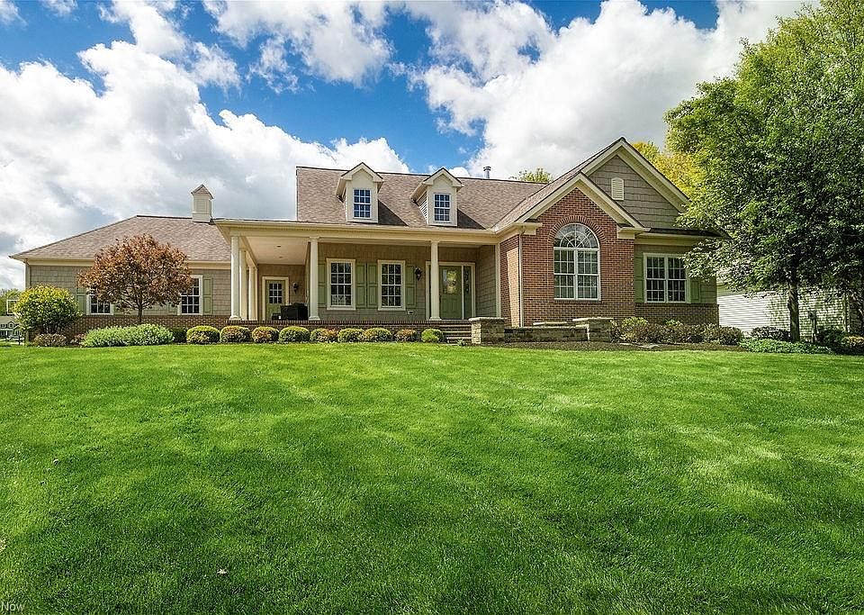 1st image of 12110 Summerwood Dr