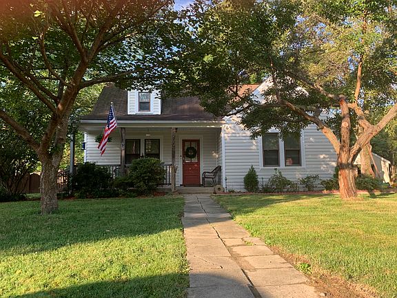 4th image of 200 Alexandria St