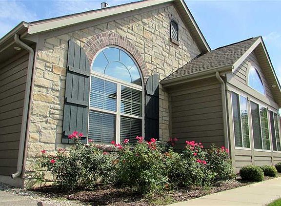 2nd image of 902 Dublin Dr #19
