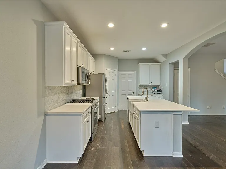 87 Benedict Canyon Loop — Photo 18