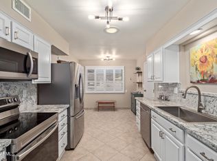 15401 N Chestnut Dr, Sun City, AZ 85351