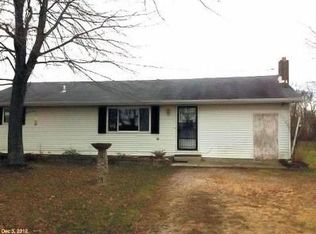 18706 Gauche Rd, Fayetteville, OH 45118