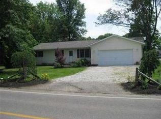 609 E Market St, Baltimore, OH 43105