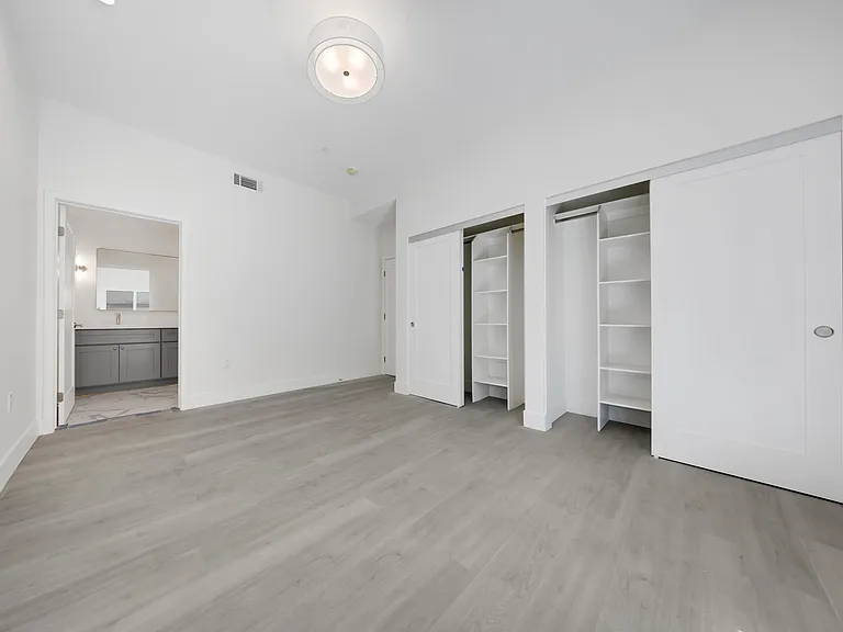 973 E Del Mar Blvd #104 — Photo 8