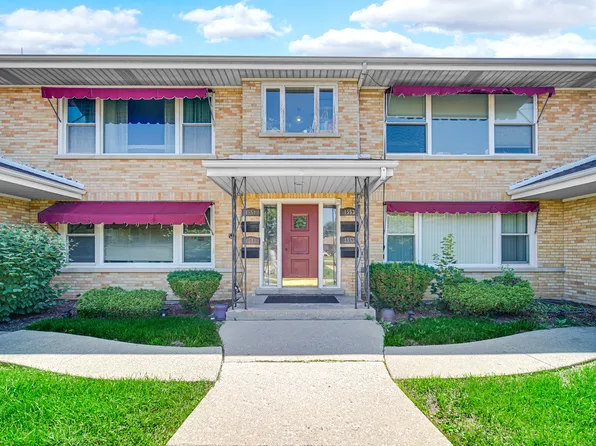 1551 Balmoral Ave #1551, Westchester, IL 60154