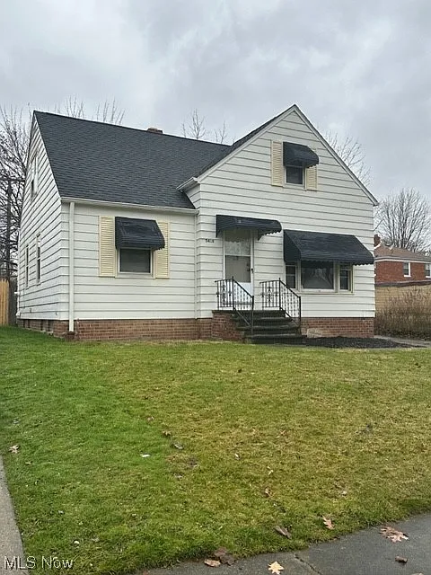 5418 Elmwood Ave photo 1