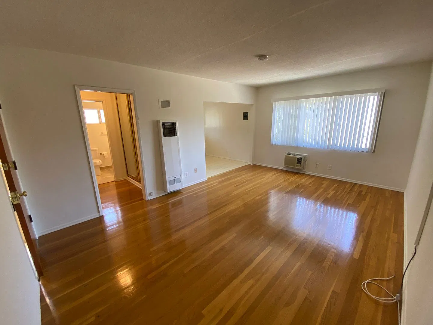 11300 Gladwin — Photo 4