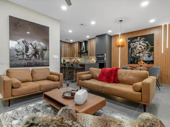 4650 Santa Cruz Way #4650, Davie, FL 33314