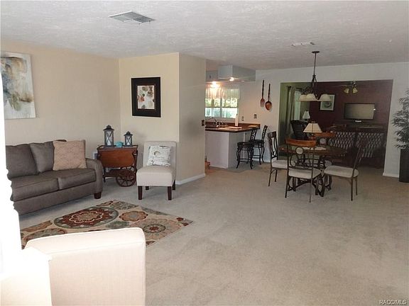 2nd image of 3250 N Maidencane Dr