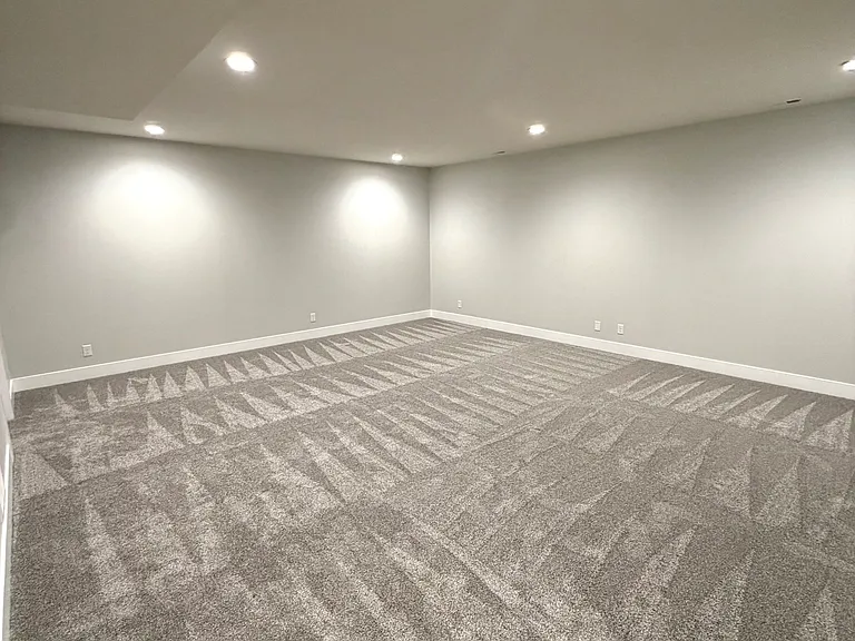 10527 Wayborough Ln — Photo 32