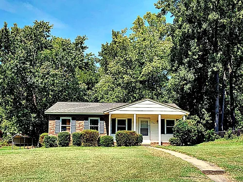 2749 Inca Ln Photo 1