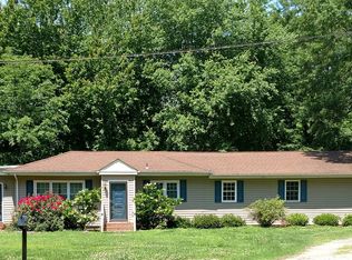 240 Fresno Dr, Chesapeake, VA 23322