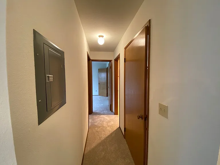 Shorecrest Apartments — Photo 29