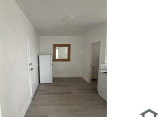 871 SW 3rd St APT 38, Miami, FL 33130