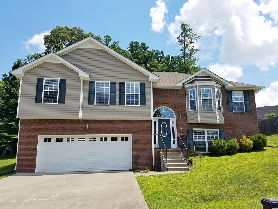 1st image of 551 Winding Bluff Way