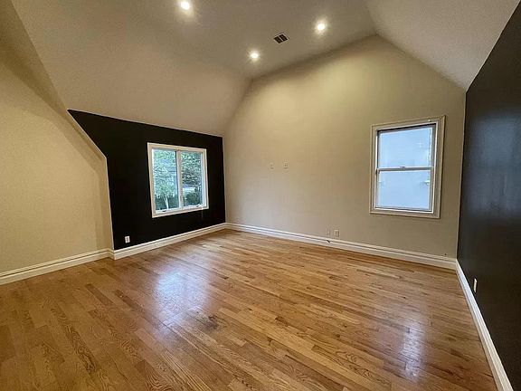 2nd image of 131 3rd St Floor 2